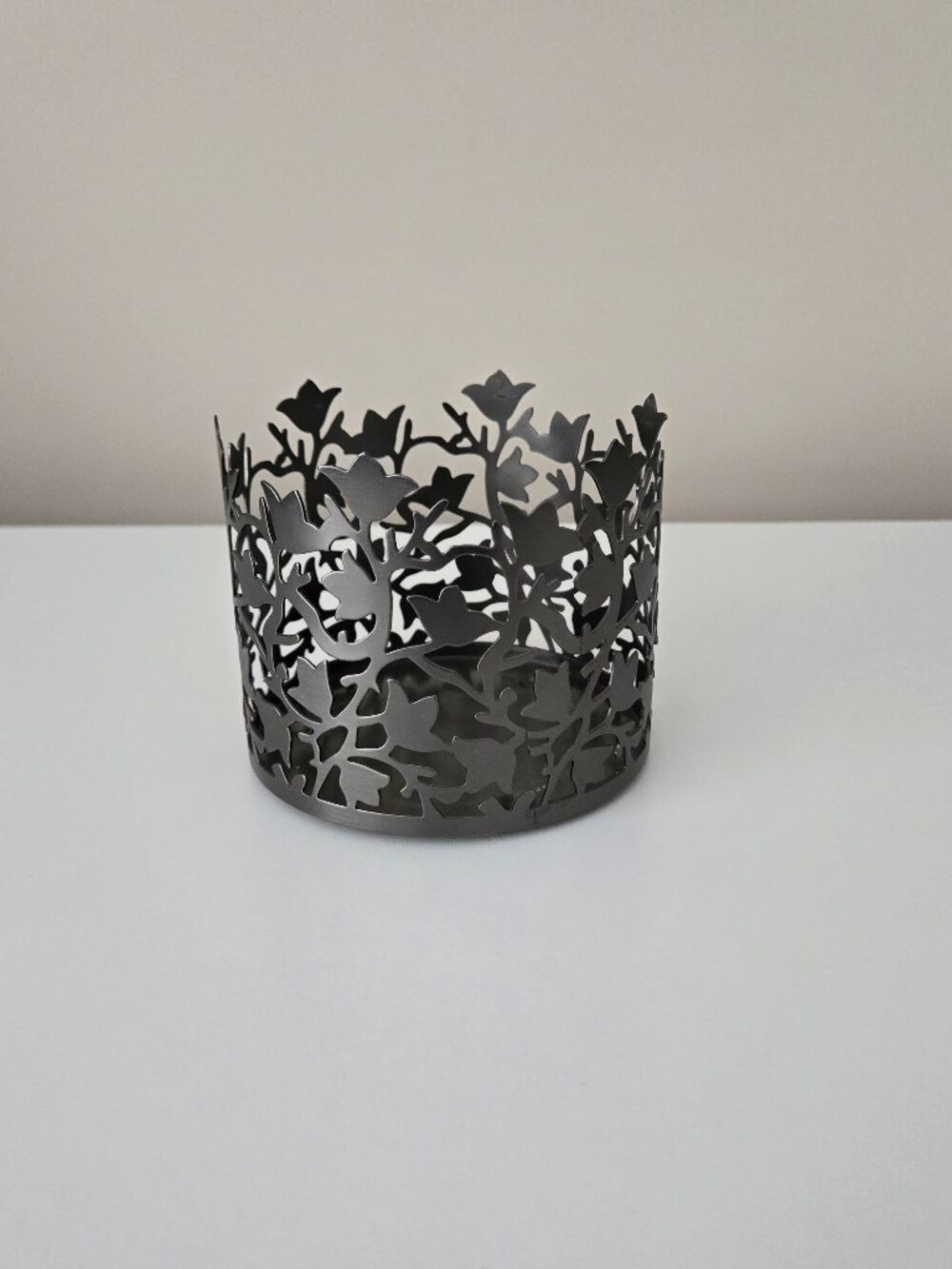 Bath and Body Works 3 wick Metal Candle Holder - NEW